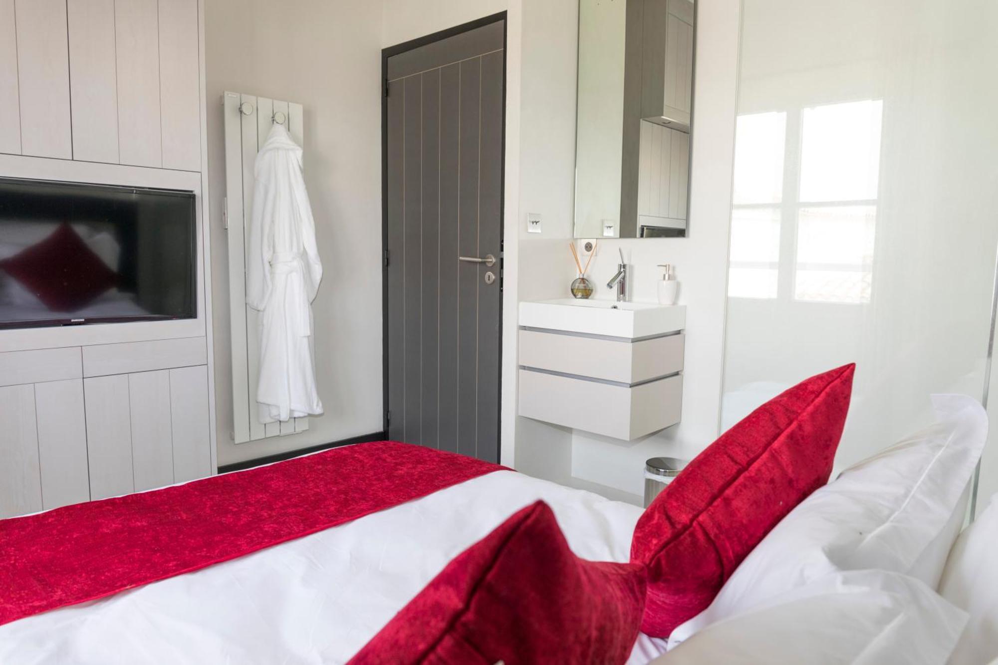 Maison De Village L'A N N E X E Proche Du Port Saint-Martin-de-Ré Εξωτερικό φωτογραφία